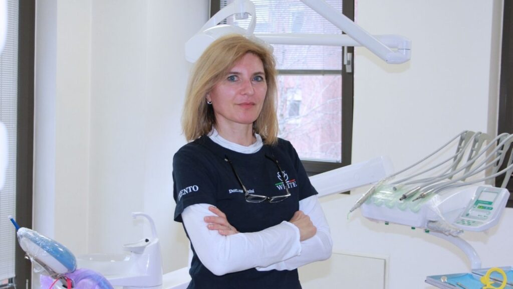 Odontoiatra Dentista Ilaria Baccini Trento Esperta in Conservativa 25 anni esperienza