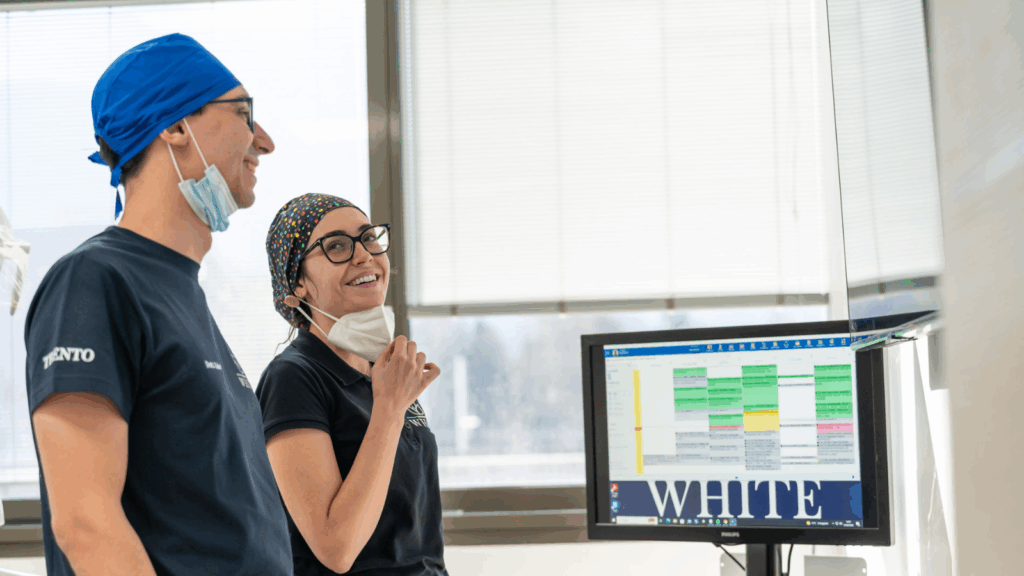 Dott Alessandro Calovi dentista conservativa endodoontia trento