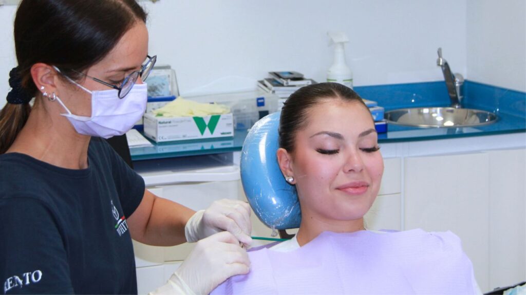 Ortodonzia a Trento 3 Valentina Brun Ortodontista presso Studi WHITE Trento_ Dentista a Trento Apparecchio denti